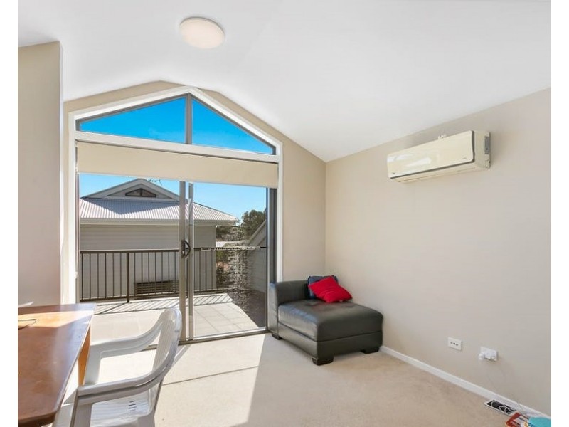 1/27 Freeth Street East, Ormiston QLD 4160