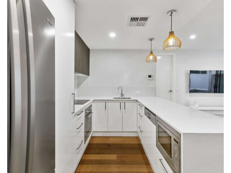 1/19 Howard Street, Morningside QLD 4170