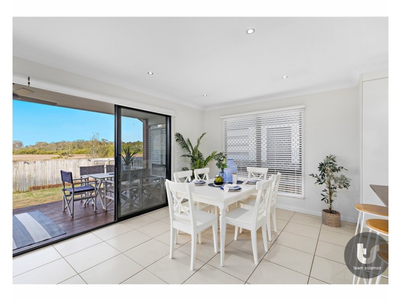 61 Ferry Road, Thorneside QLD 4158