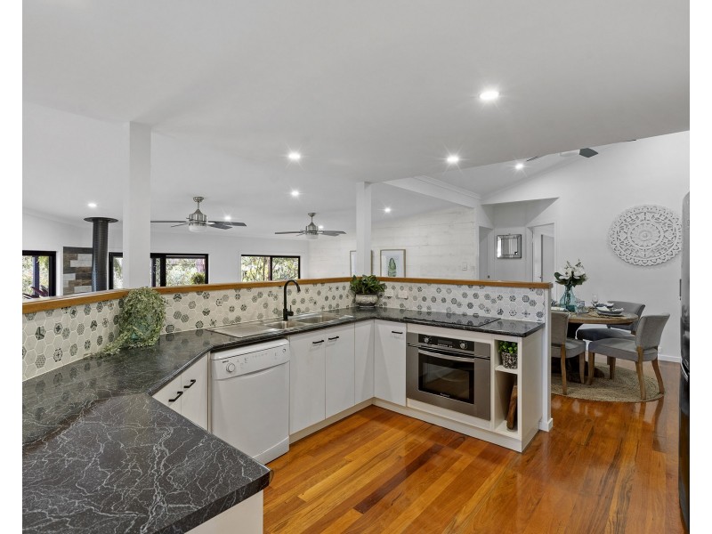 11 Dane Court, Shailer Park QLD 4128