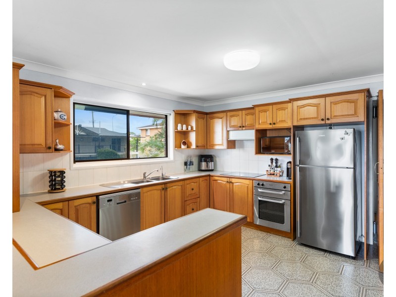 4 Tarina Street, Cleveland QLD 4163