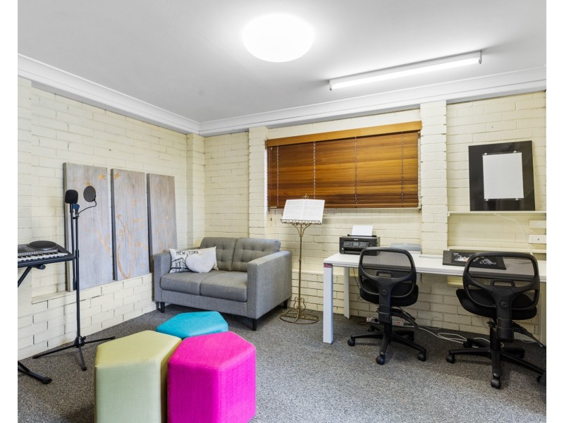 4 Tarina Street, Cleveland QLD 4163