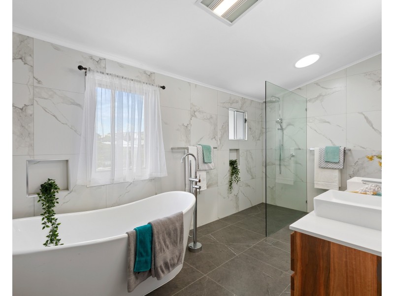 3 Artemis Avenue, Seven Hills QLD 4170