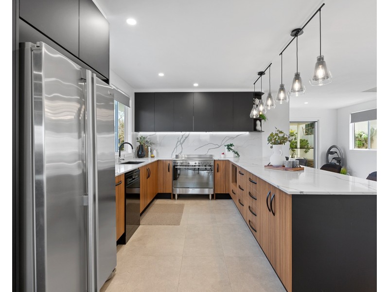 3 Artemis Avenue, Seven Hills QLD 4170