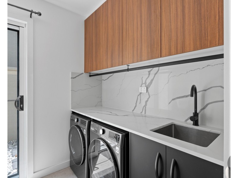 3 Artemis Avenue, Seven Hills QLD 4170