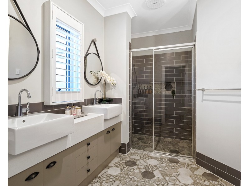 2 Jamison Street, Upper Coomera QLD 4209