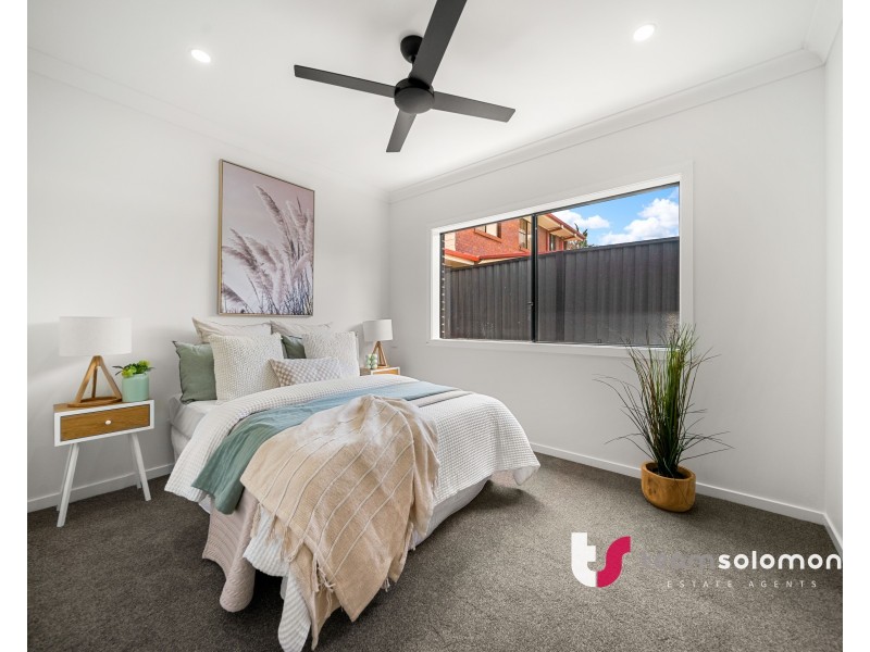 27 Lawn Terrace, Capalaba QLD 4157