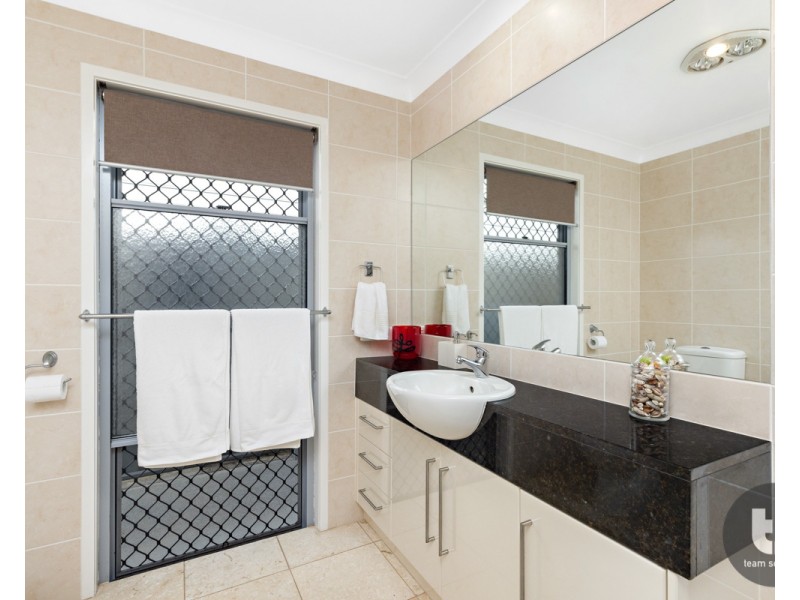 19 Water Street, Cleveland QLD 4163