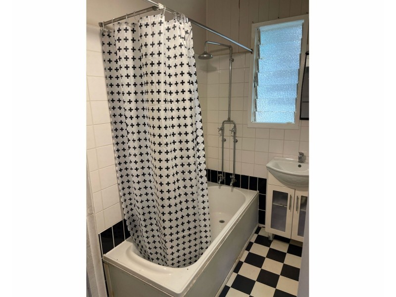 1/1 Shore Street East, Cleveland QLD 4163