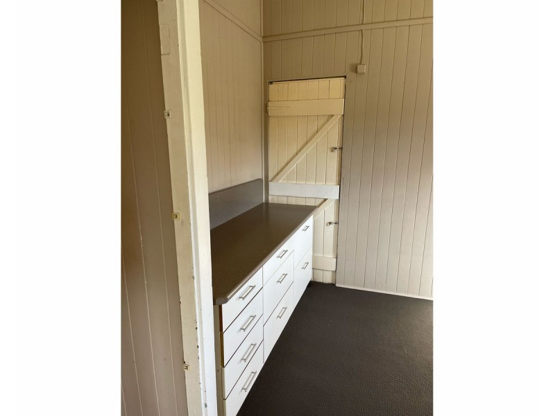 1/1 Shore Street East, Cleveland QLD 4163