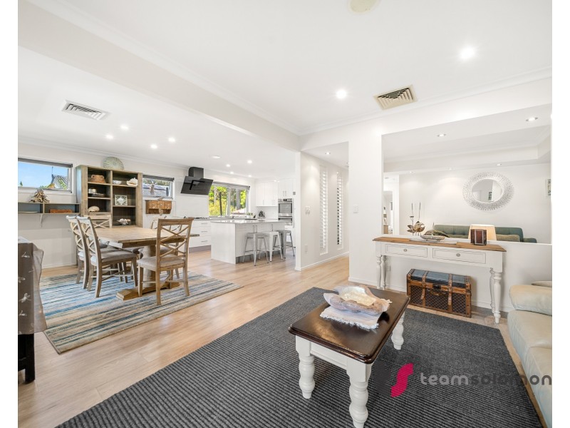 26 Gray Street, Redland Bay QLD 4165