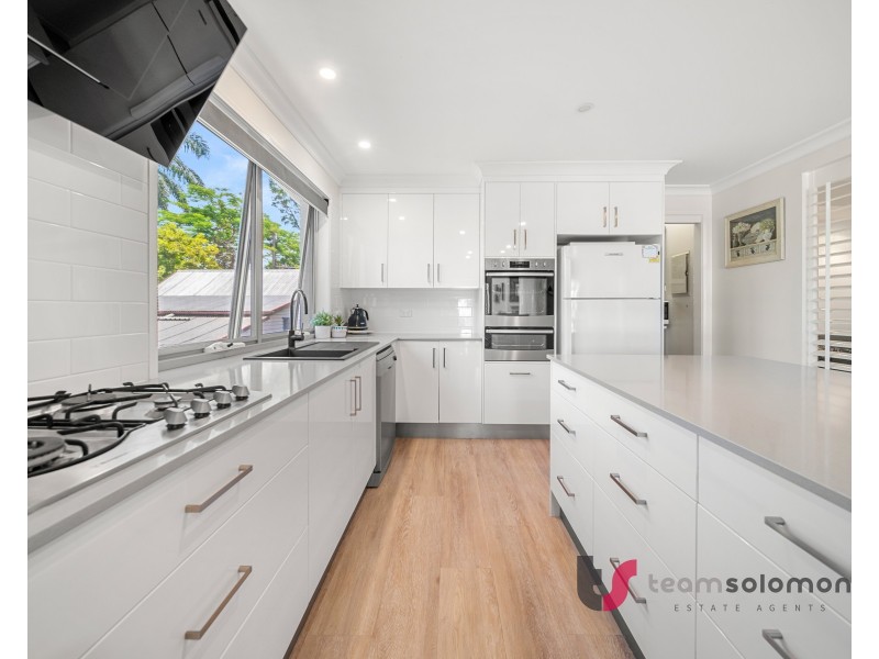 26 Gray Street, Redland Bay QLD 4165