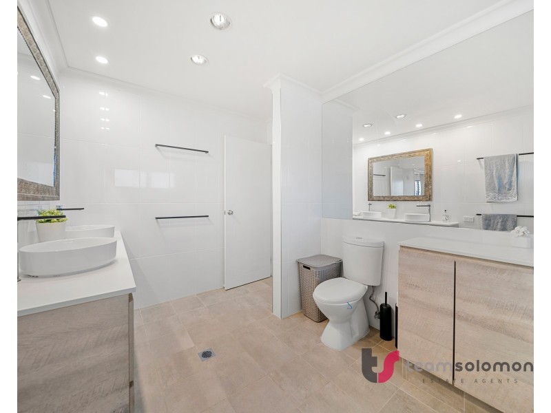 26 Gray Street, Redland Bay QLD 4165