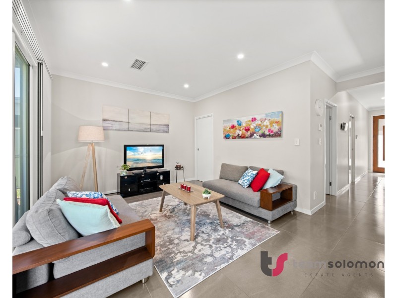 1/16 Bainbridge Street, Ormiston QLD 4160