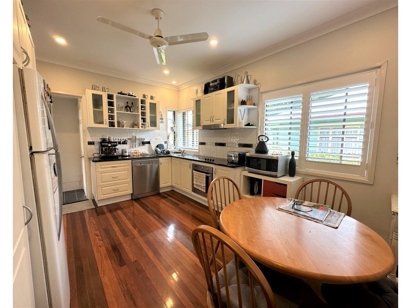 42 Northcliffe Street, Murarrie QLD 4172