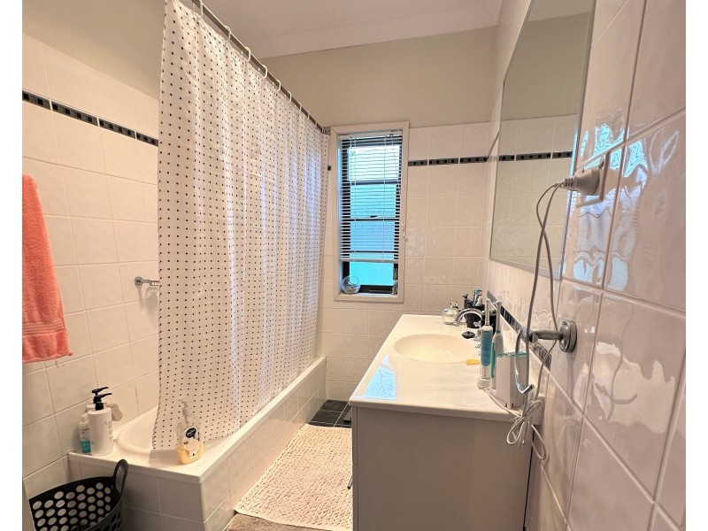 42 Northcliffe Street, Murarrie QLD 4172