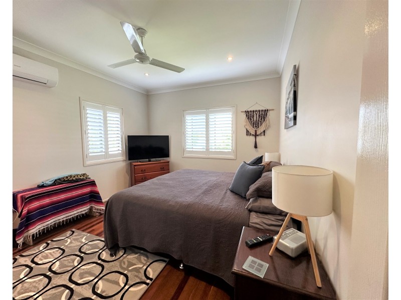 42 Northcliffe Street, Murarrie QLD 4172