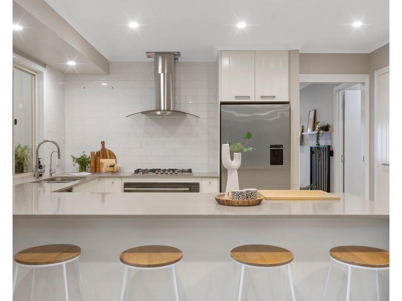 2 Chardonnay Court, Thornlands QLD 4164