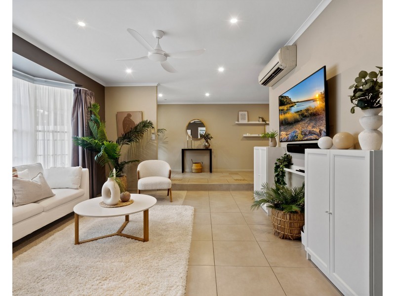 2 Chardonnay Court, Thornlands QLD 4164