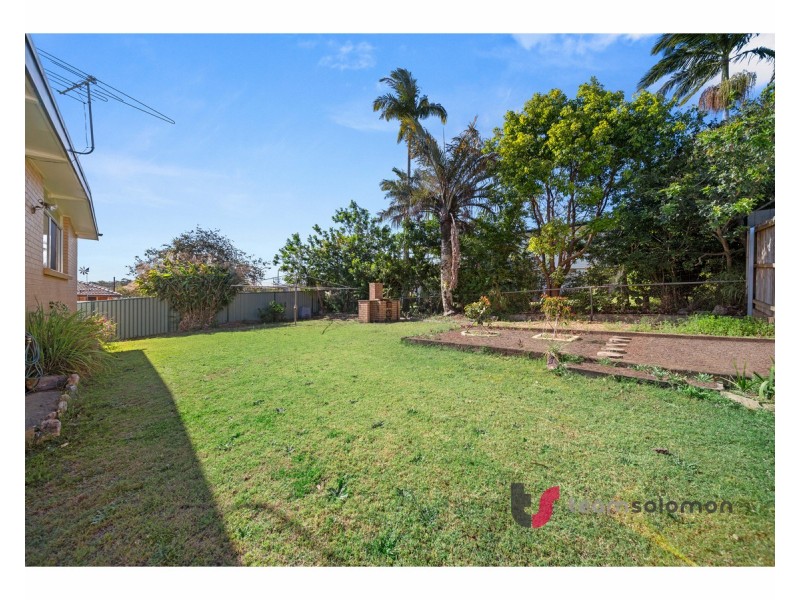41 Leadale Street, Wynnum West QLD 4178