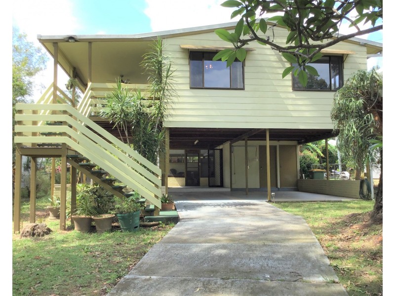 16 James Street, Coochiemudlo Island QLD 4184