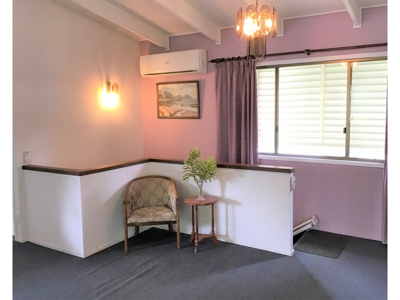 16 James Street, Coochiemudlo Island QLD 4184