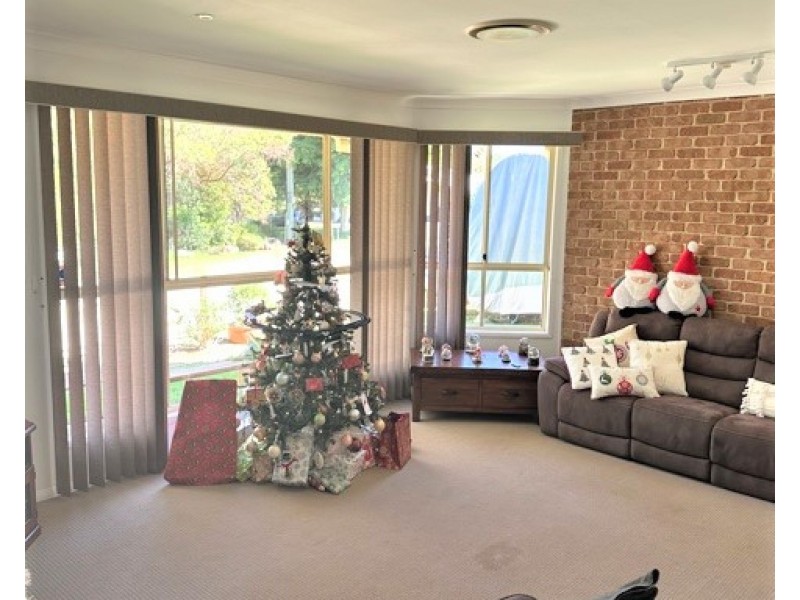 73 Carinyan Drive, Birkdale QLD 4159