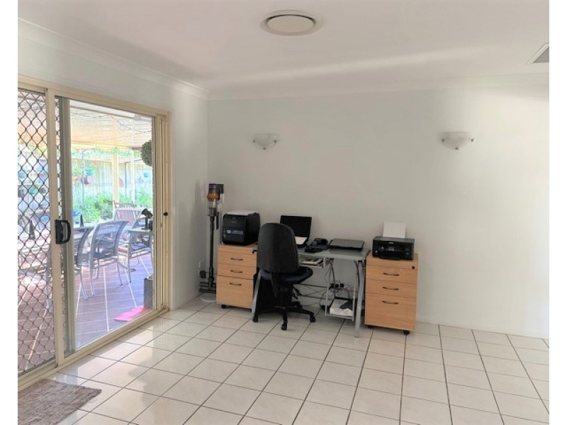 73 Carinyan Drive, Birkdale QLD 4159