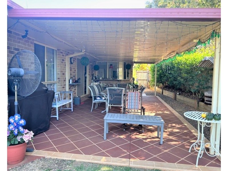 73 Carinyan Drive, Birkdale QLD 4159