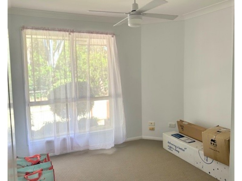 73 Carinyan Drive, Birkdale QLD 4159