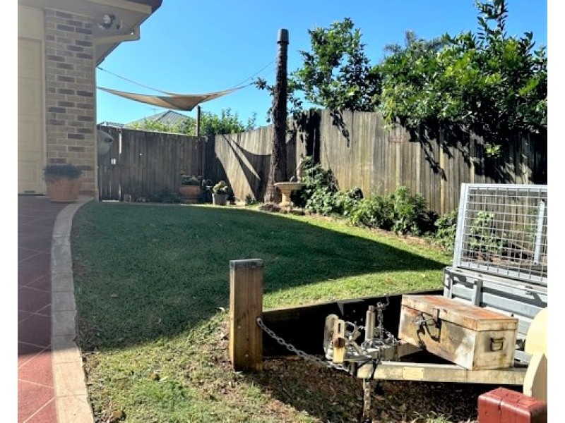 73 Carinyan Drive, Birkdale QLD 4159