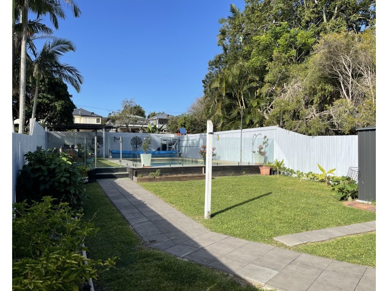 135 Blackwood Road, Manly West QLD 4179