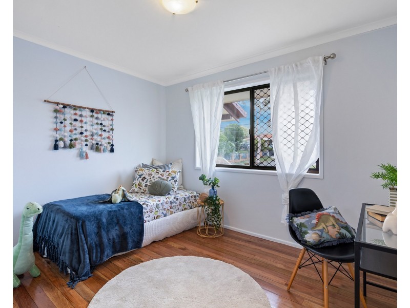 27 Spoonbill Street, Birkdale QLD 4159