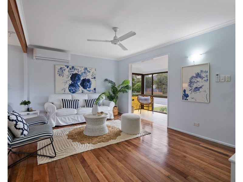 27 Spoonbill Street, Birkdale QLD 4159