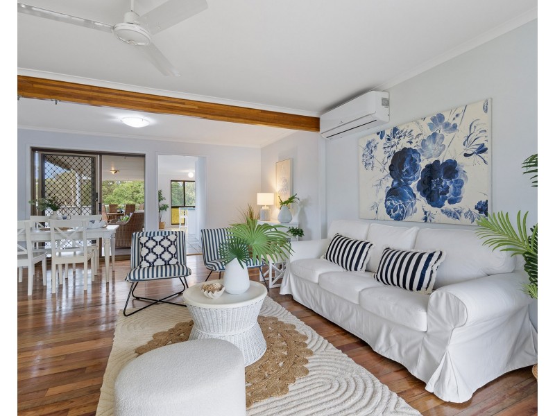 27 Spoonbill Street, Birkdale QLD 4159