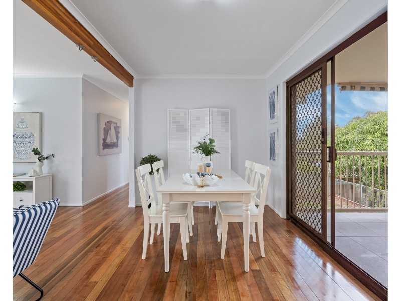 27 Spoonbill Street, Birkdale QLD 4159