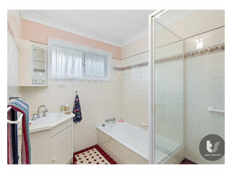 11 Tarcutta Street, Cleveland QLD 4163