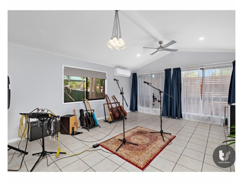 227 Main Street, Redland Bay QLD 4165