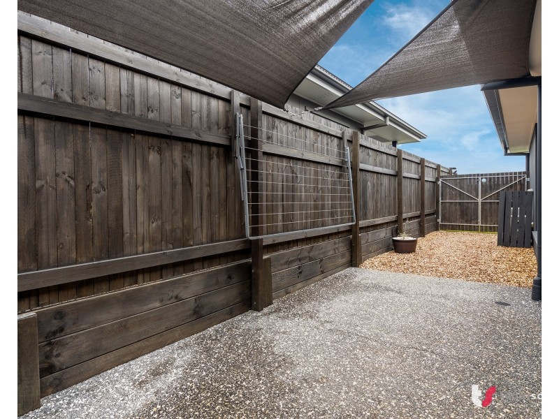 172 Falkland Street East, Pallara QLD 4110