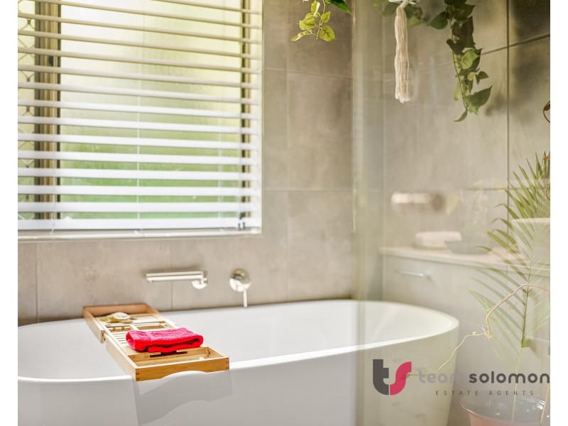 1 Stephen Court, Cleveland QLD 4163