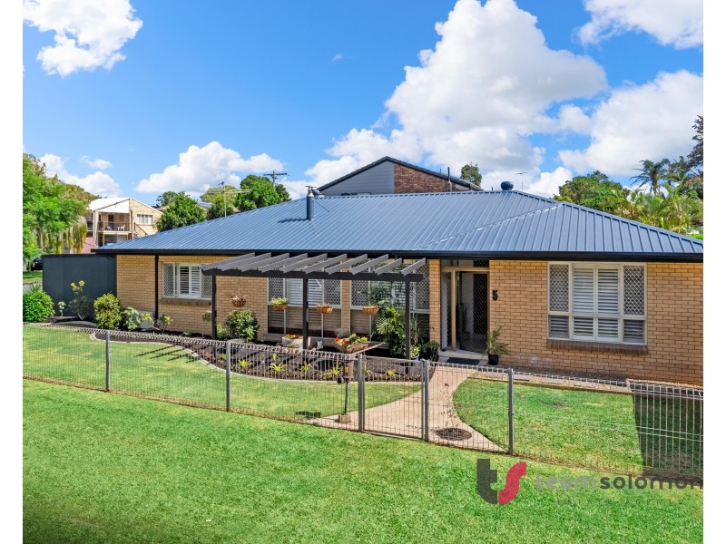 5 Pitt Street, Redland Bay QLD 4165