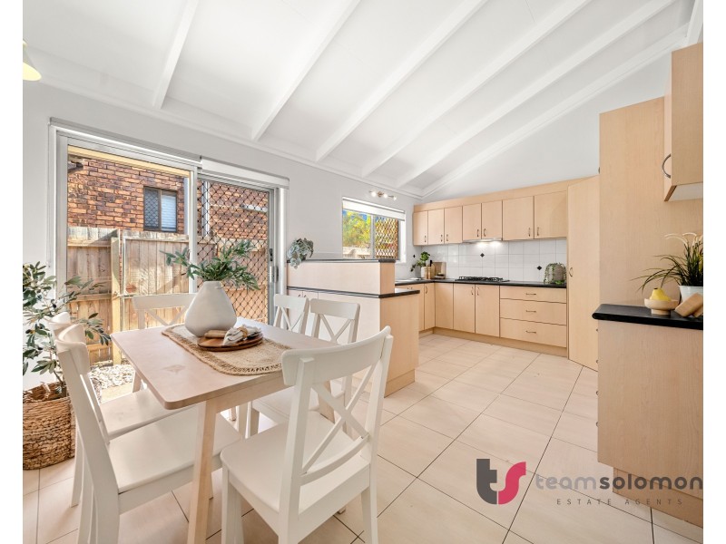 5 Pitt Street, Redland Bay QLD 4165