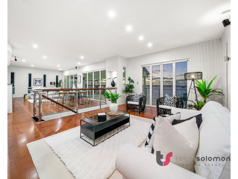 2 Masters Avenue, Victoria Point QLD 4165