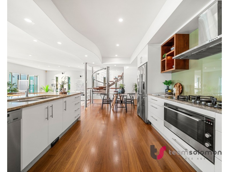 2 Masters Avenue, Victoria Point QLD 4165