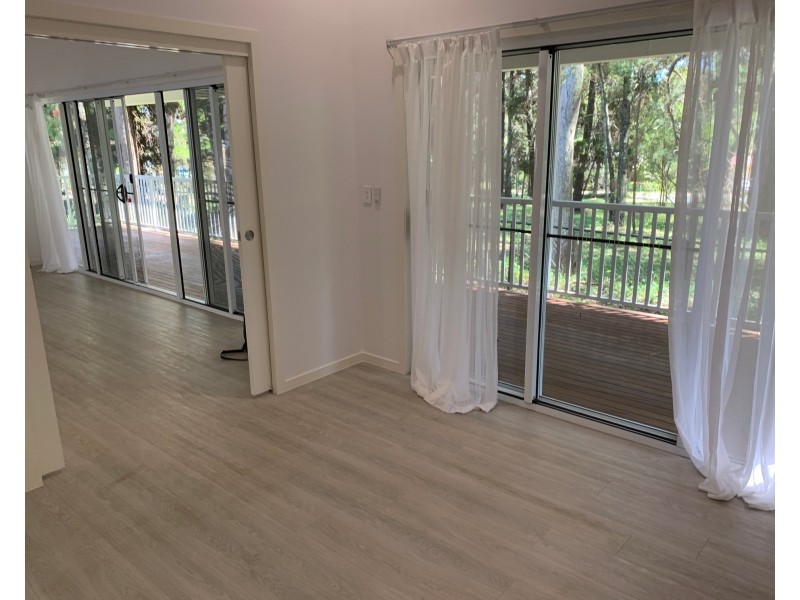 1 Cypress Street, Coochiemudlo Island QLD 4184