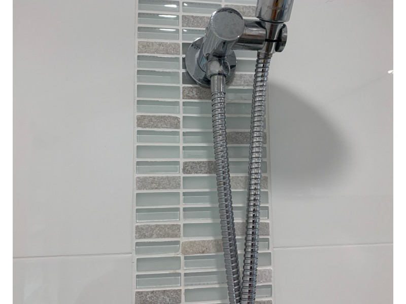 1 Cypress Street, Coochiemudlo Island QLD 4184