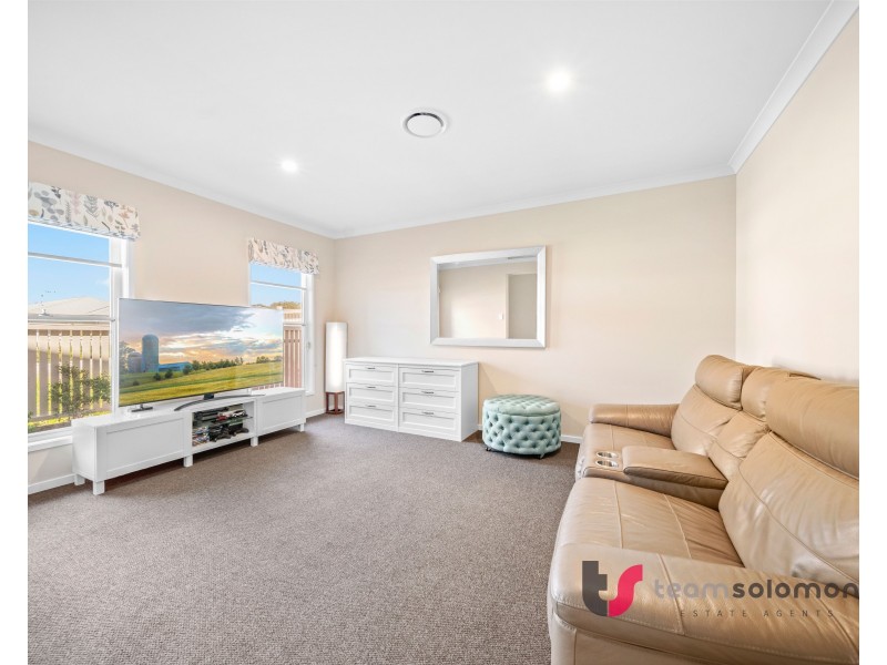 21 Shoreline Avenue, Redland Bay QLD 4165