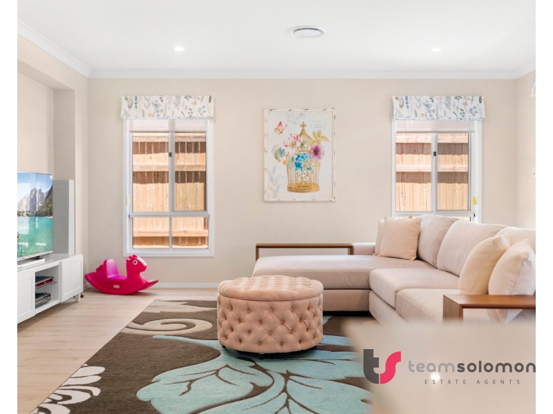 21 Shoreline Avenue, Redland Bay QLD 4165