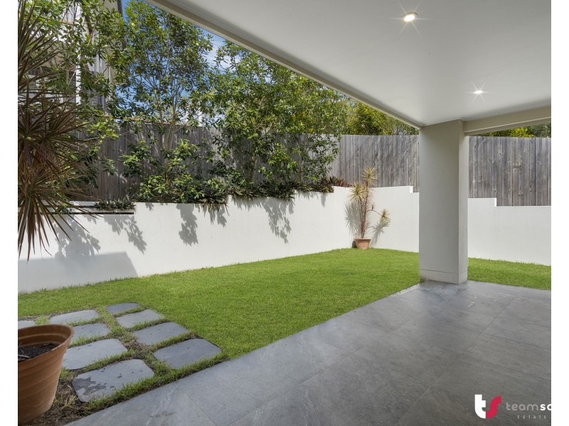 2a Glenvale Street, Cornubia QLD 4130