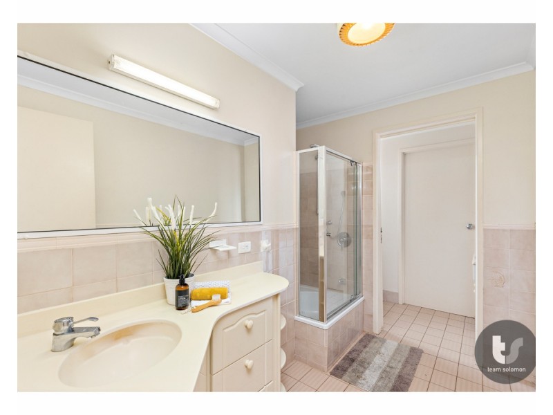 14 Wilson Esplanade, Redland Bay QLD 4165